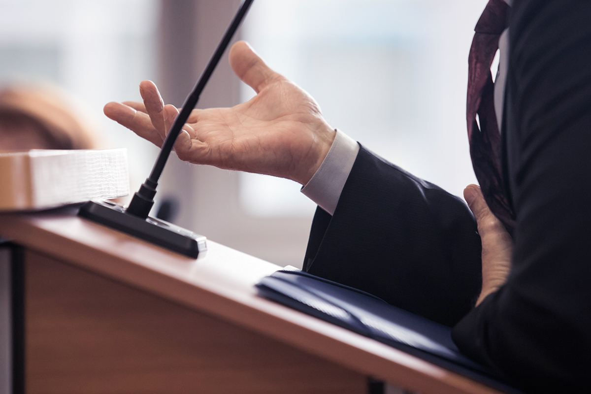 How to Choose Expert Witnesses