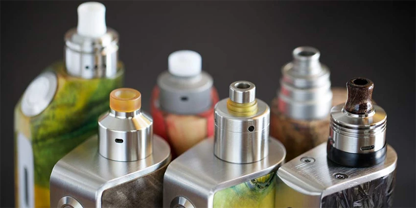 6 vape devices grouped together, showing the different types of mouth pieces.